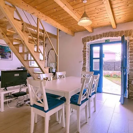 Sasso With Private Pool * Rajki