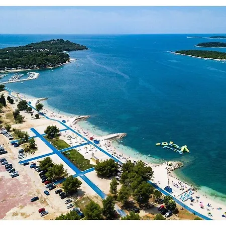 Sasso With Private Pool Villa Rajki